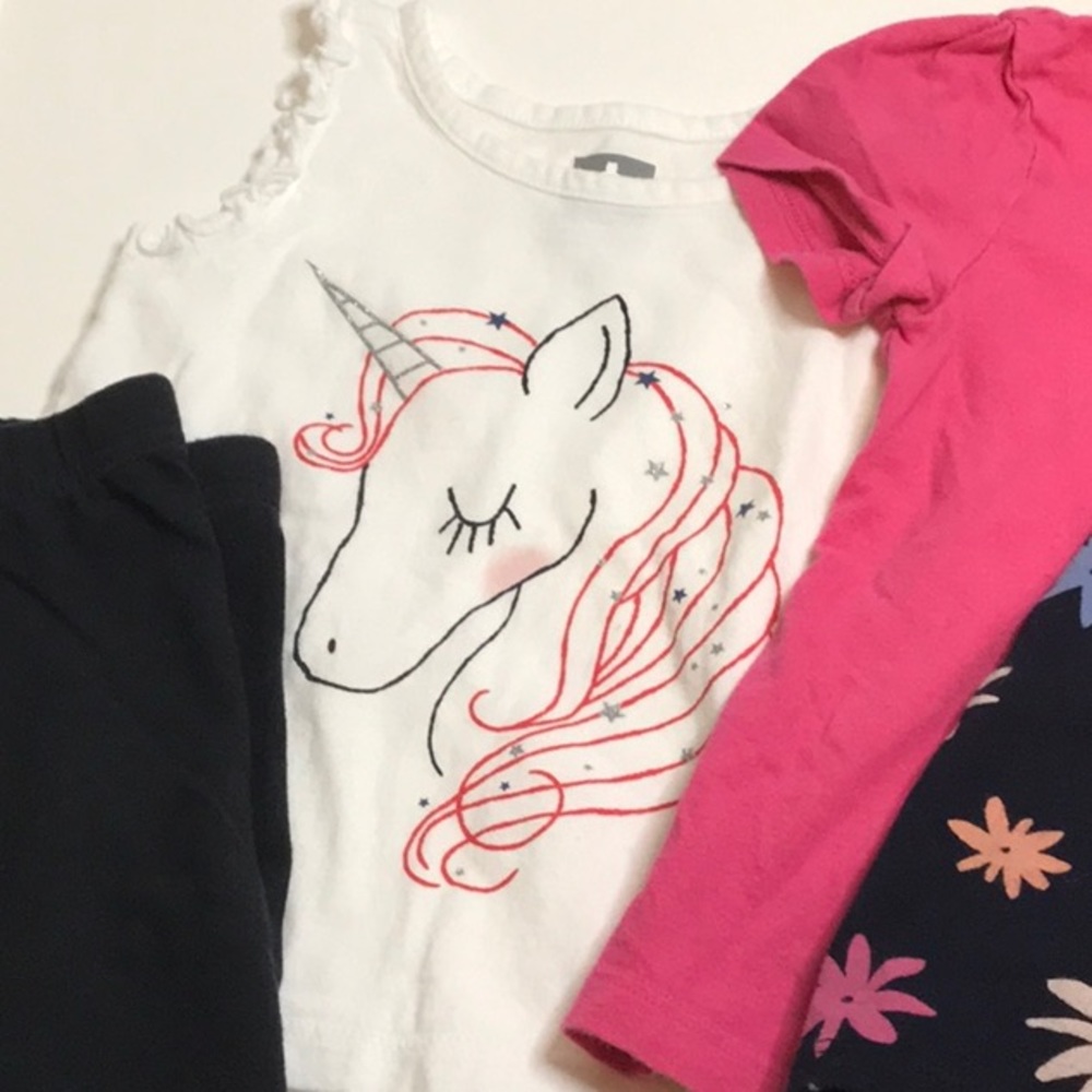 BABY GAP & CARTERS TODDLER SIZE 3T A TOTAL OF 4 PIECES 2 BIKER SHORTS 2 TOPS
